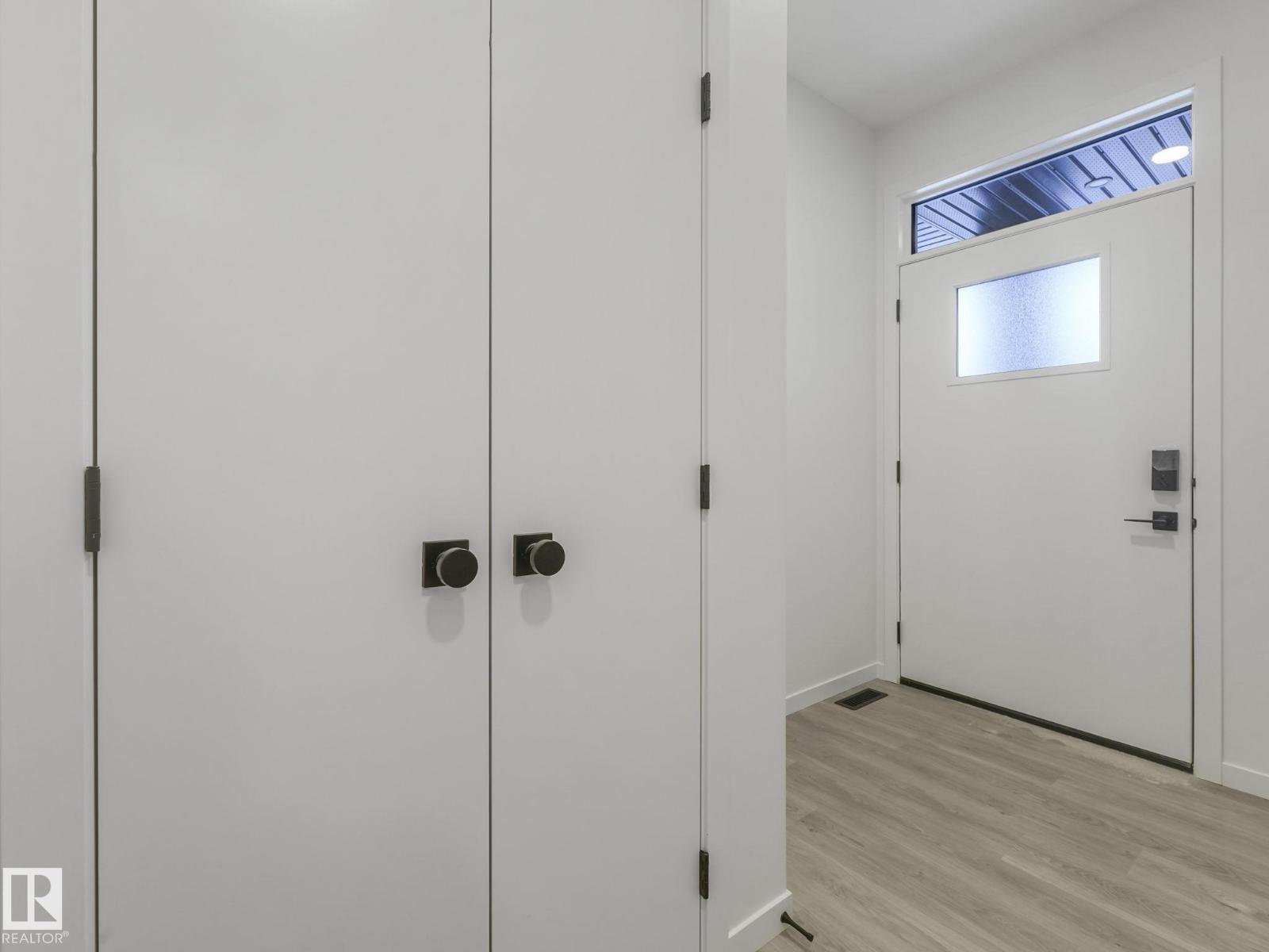 2203 158 St Sw, Edmonton, Alberta  T6W 5P5 - Photo 3 - E4472508