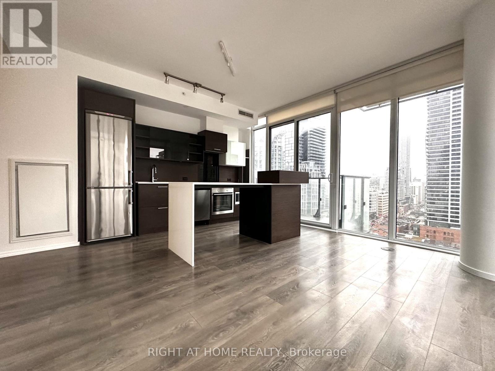 1504 - 75 ST NICHOLAS STREET S, Toronto, Ontario