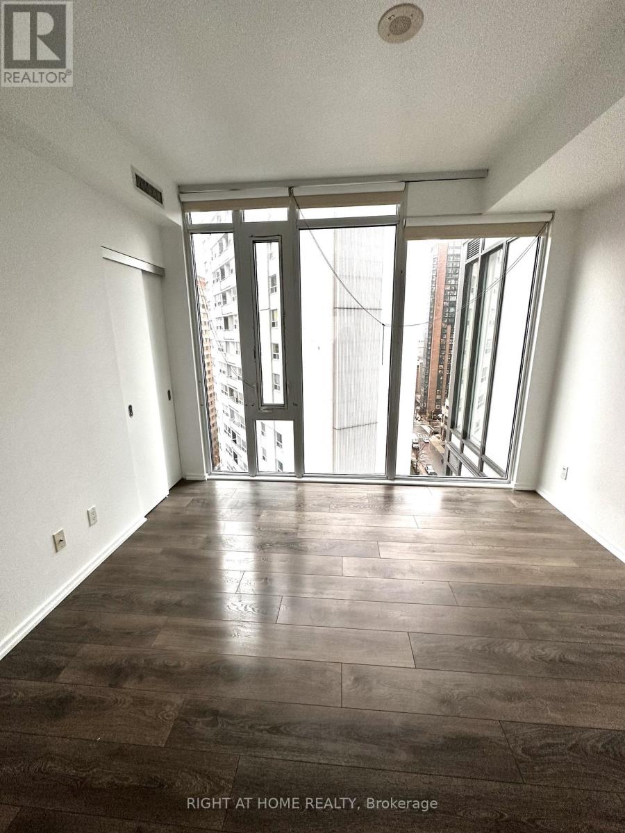 1504 - 75 St Nicholas Street S, Toronto, Ontario  M4Y 0A5 - Photo 10 - C12765602