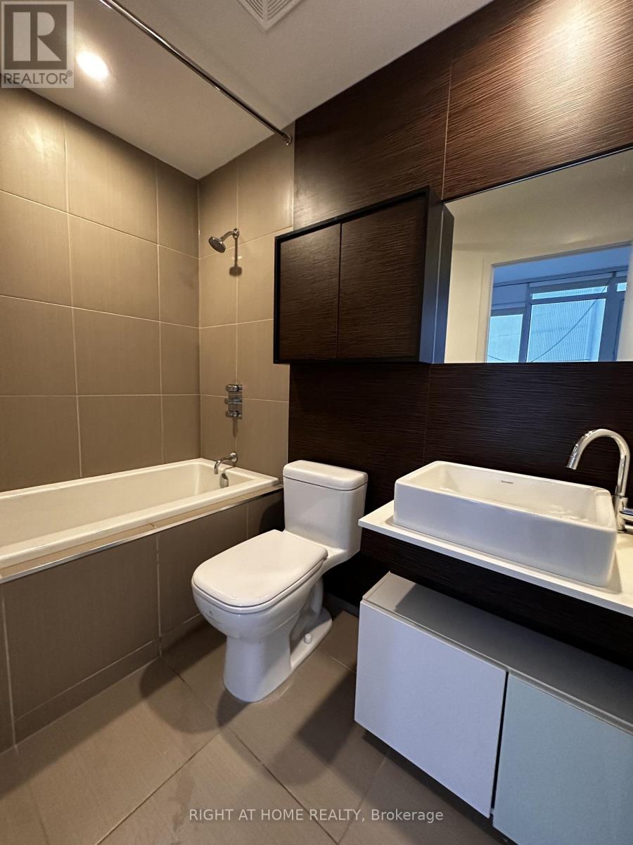 1504 - 75 St Nicholas Street S, Toronto, Ontario  M4Y 0A5 - Photo 12 - C12765602