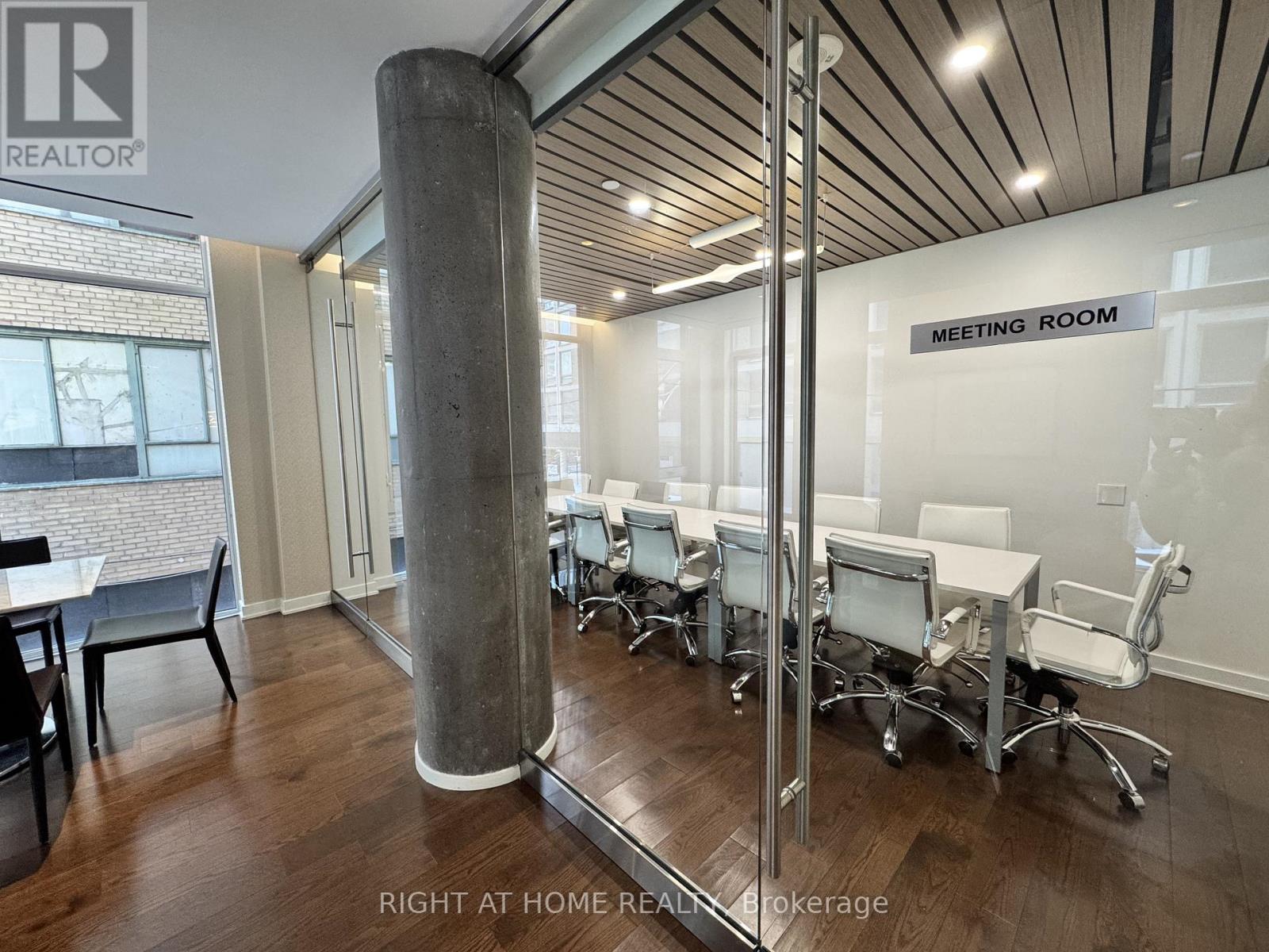 1504 - 75 St Nicholas Street S, Toronto, Ontario  M4Y 0A5 - Photo 19 - C12765602