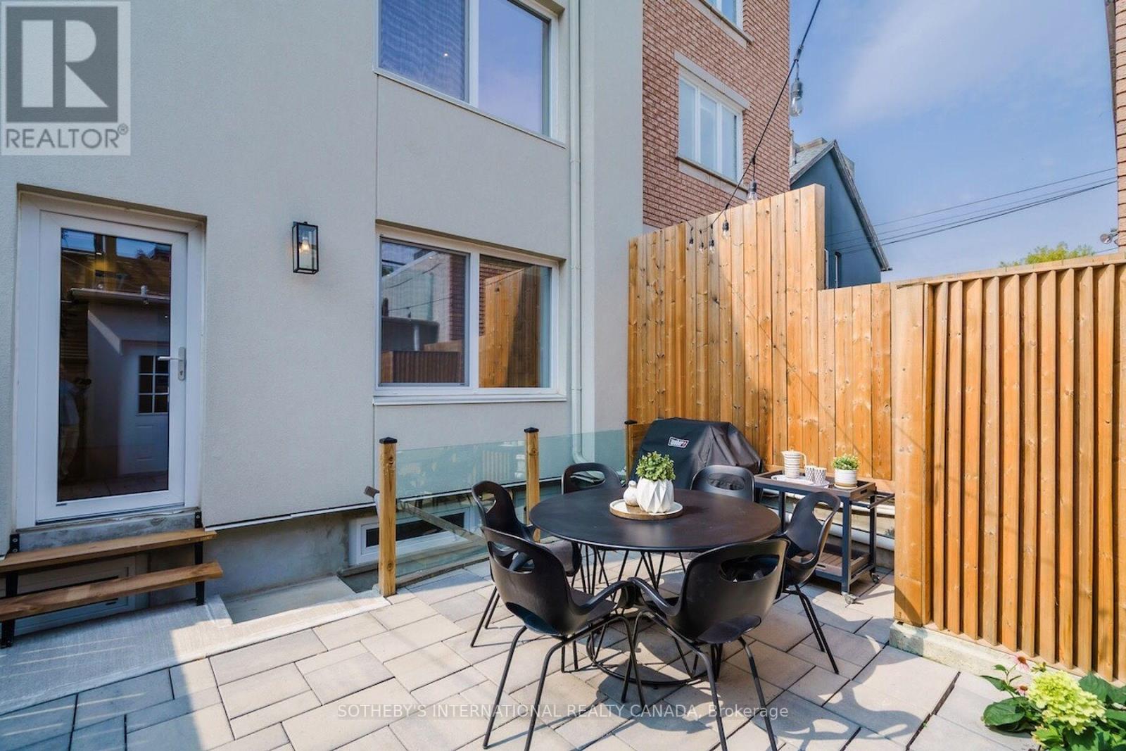 41 Northcote Avenue, Toronto, Ontario  M6J 3K2 - Photo 17 - C12748432