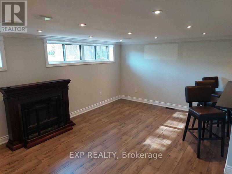 2587 Burslem Road S, Mississauga, Ontario  L5A 2R5 - Photo 7 - W12751500