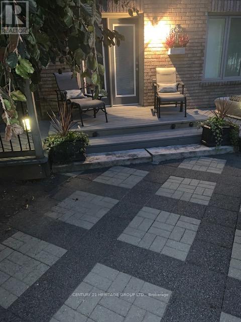 350 Hewitt Circle, Newmarket, Ontario  L3X 2H1 - Photo 42 - N12765460