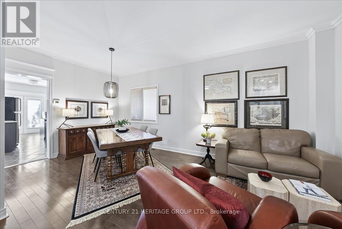 350 Hewitt Circle, Newmarket, Ontario  L3X 2H1 - Photo 8 - N12765460