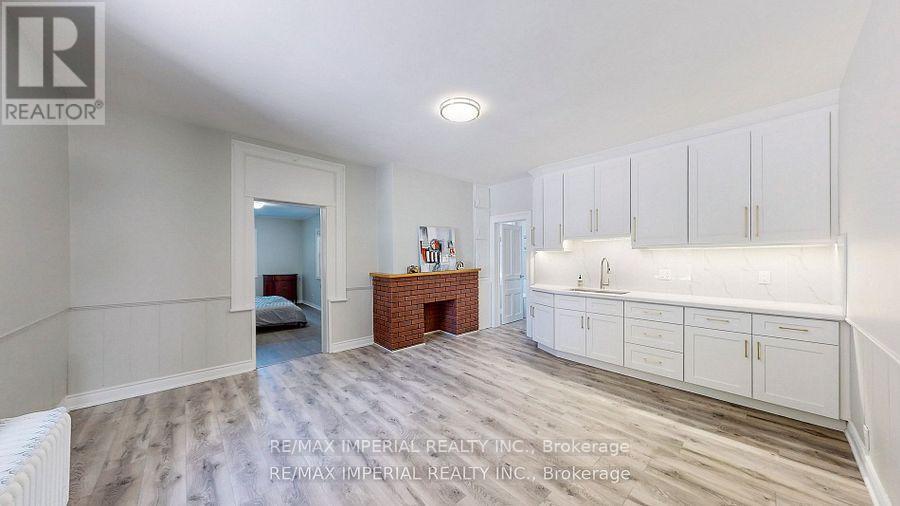 13291 Warden Avenue, Whitchurch-Stouffville, Ontario  L4A 3X8 - Photo 10 - N12765536