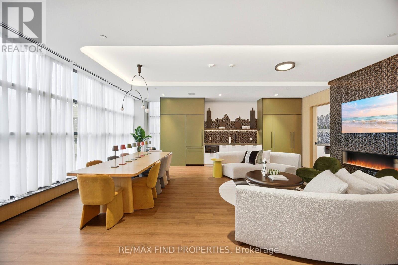 811 - 750 Whitlock Avenue, Milton (Cb Cobban), Ontario  L9E 2B5 - Photo 38 - W12758230