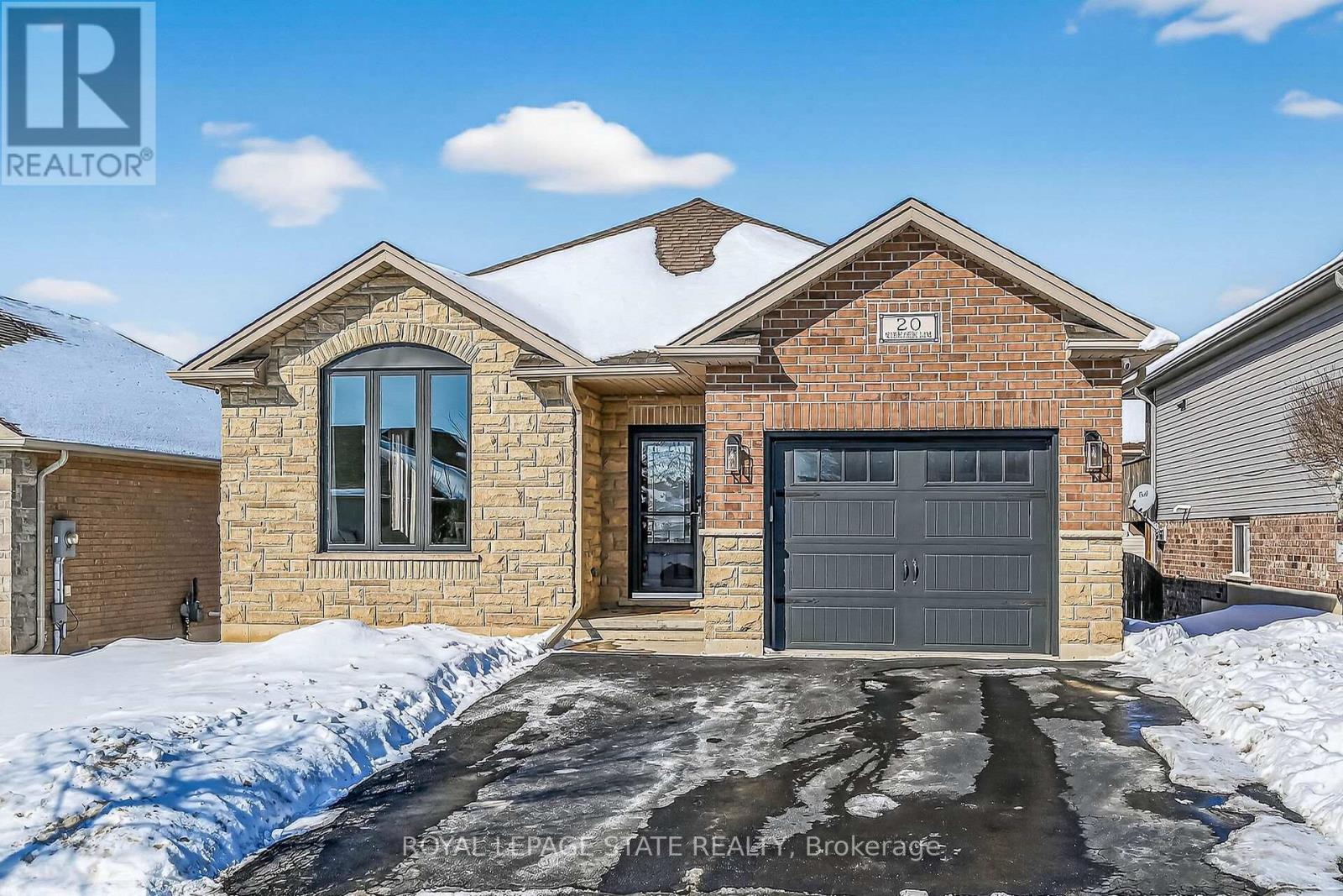 20 SCHERTZBERG LANE, Brantford, Ontario