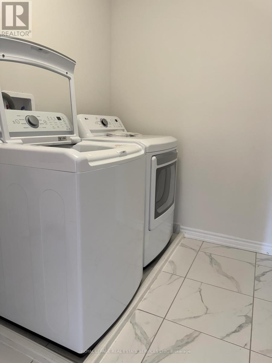 27 Rochester Drive, Barrie, Ontario  L9J 0V9 - Photo 31 - S12765516