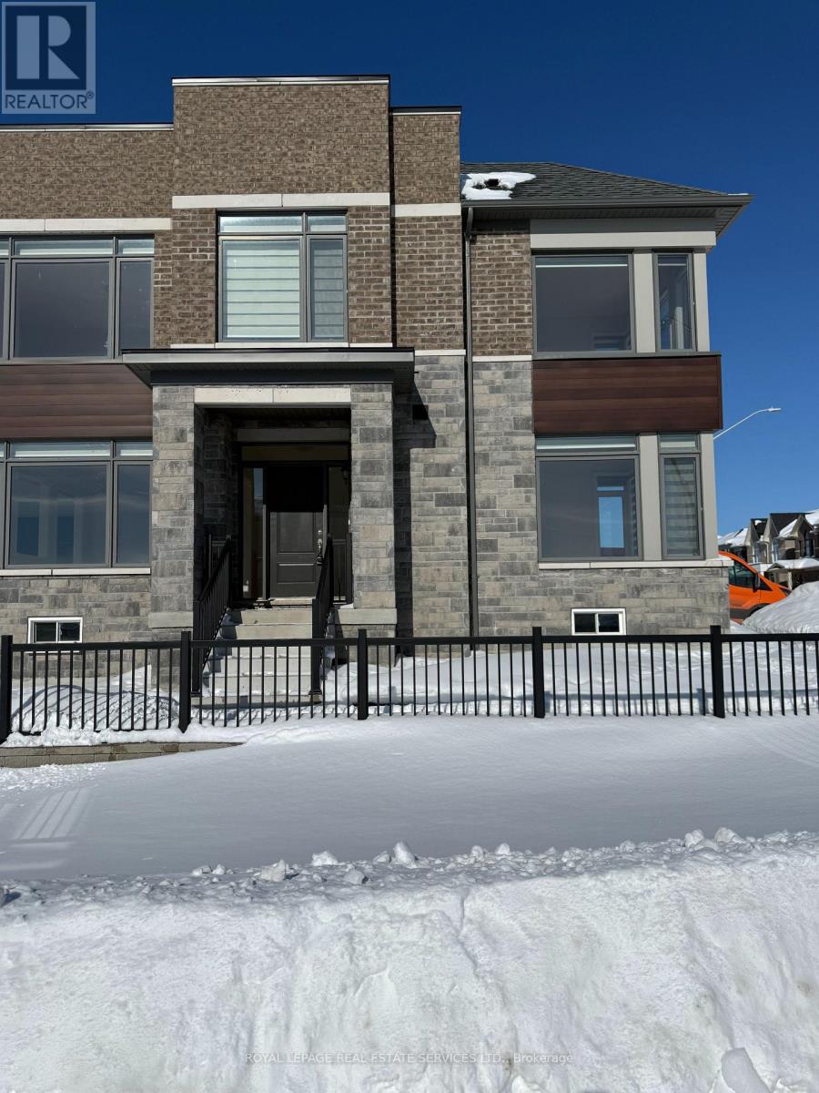 27 Rochester Drive, Barrie, Ontario  L9J 0V9 - Photo 7 - S12765516