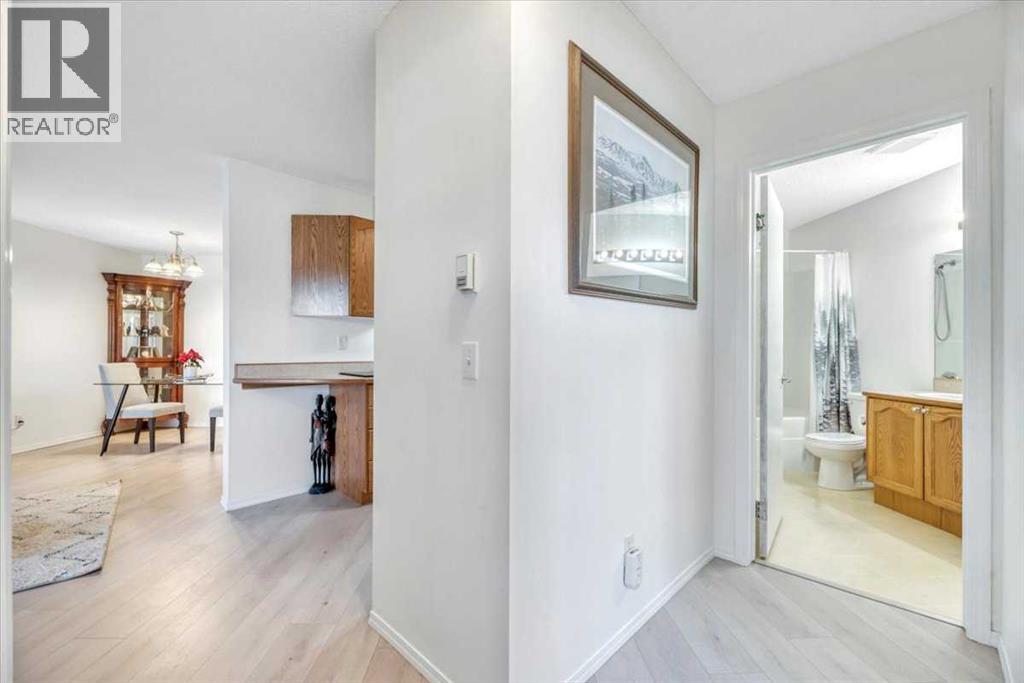 308, 11 Somervale View Sw, Calgary, Alberta  T2Y 4A9 - Photo 11 - A2261939