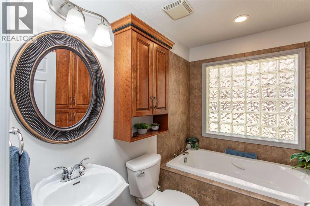 606 Pigeon Close, Pelican Point, Alberta  T0B 0H0 - Photo 27 - A2284019