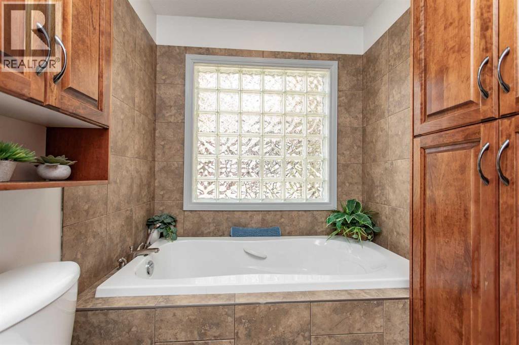 606 Pigeon Close, Pelican Point, Alberta  T0B 0H0 - Photo 28 - A2284019