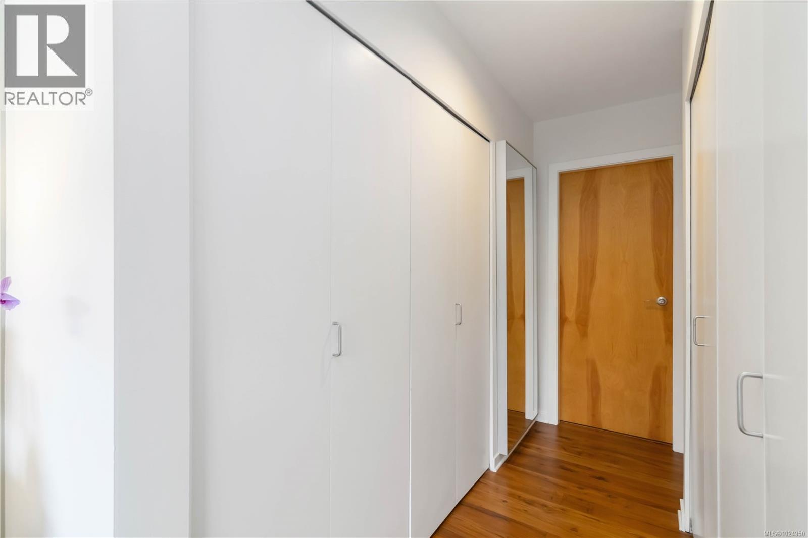 313 90 Regatta Landing, Victoria, British Columbia  V9A 7R2 - Photo 31 - 1024950