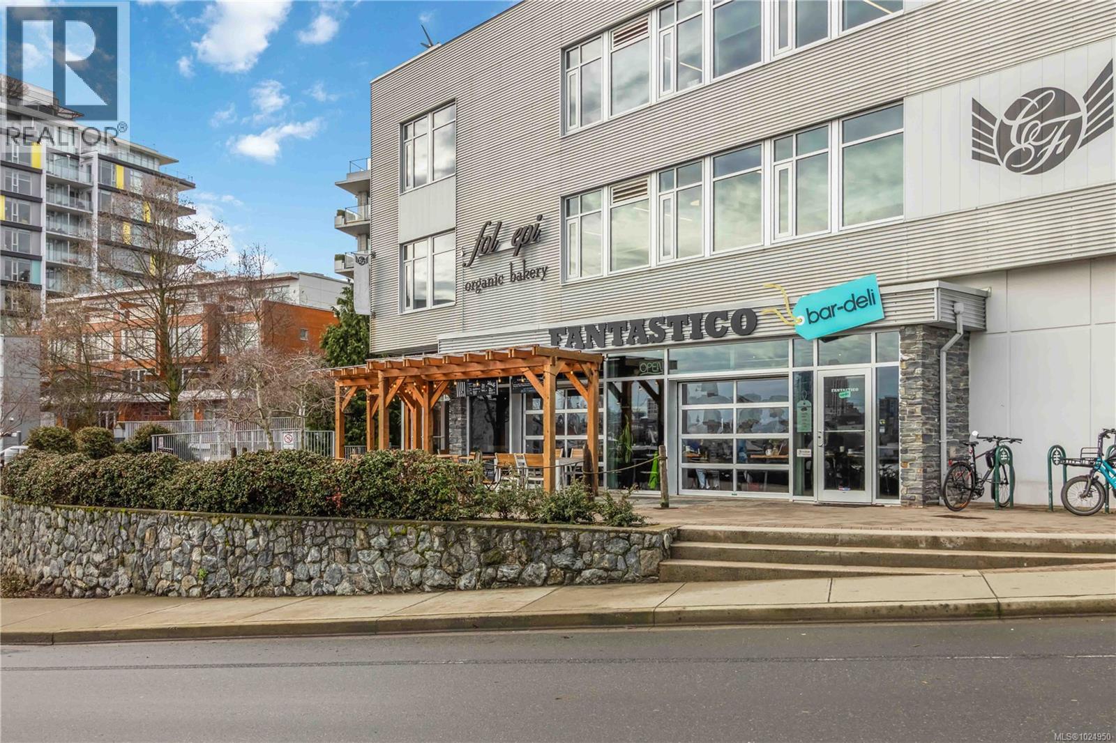 313 90 Regatta Landing, Victoria, British Columbia  V9A 7R2 - Photo 52 - 1024950