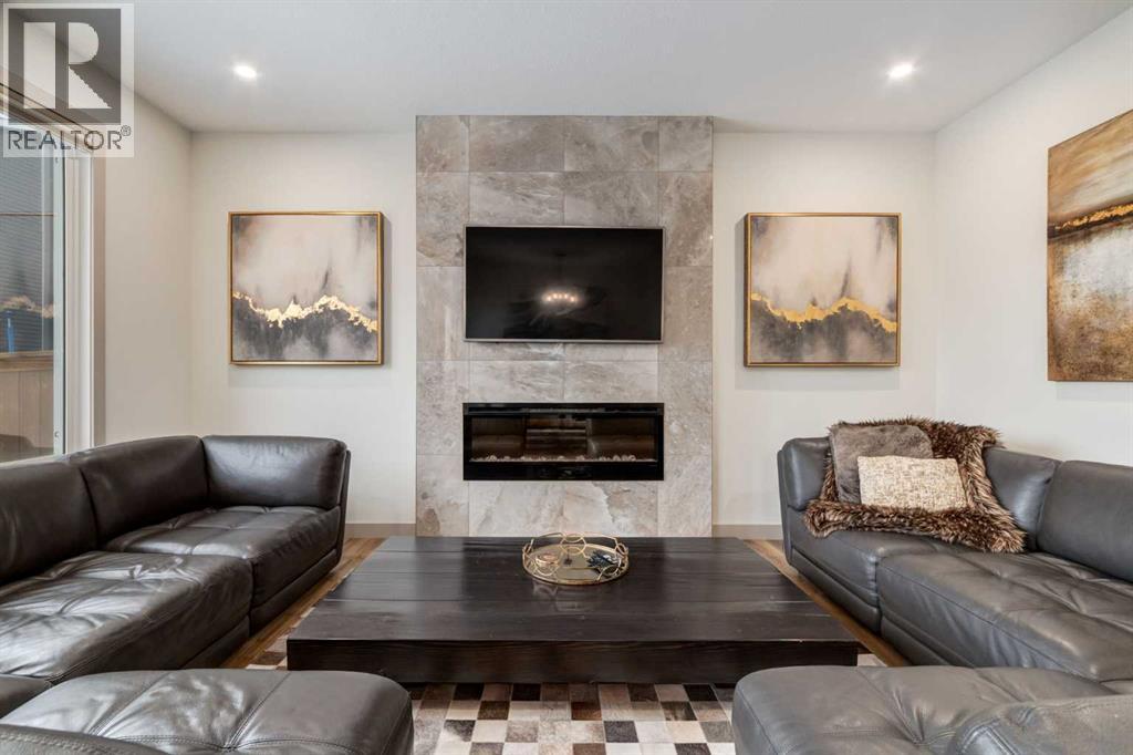 167 Hotchkiss Manor Se, Calgary, Alberta  T3S 0G5 - Photo 16 - A2277361