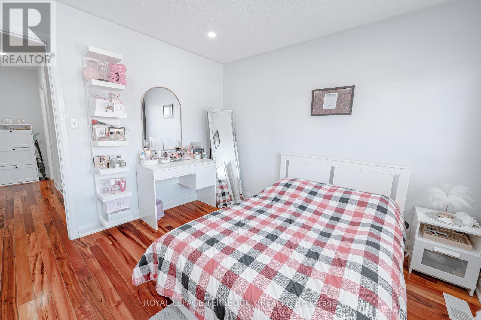 44 Iceberg Trail, Brampton (Sandringham-Wellington), Ontario  L6R 0J7 - Photo 25 - W12765478