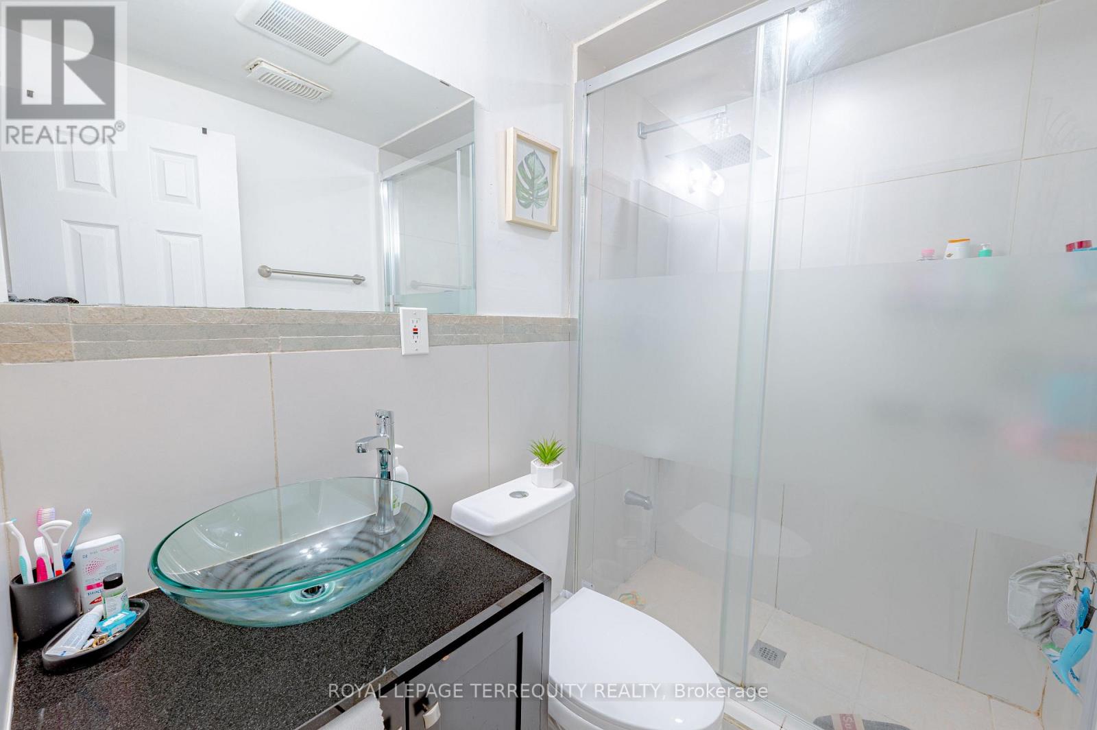 44 Iceberg Trail, Brampton (Sandringham-Wellington), Ontario  L6R 0J7 - Photo 38 - W12765478