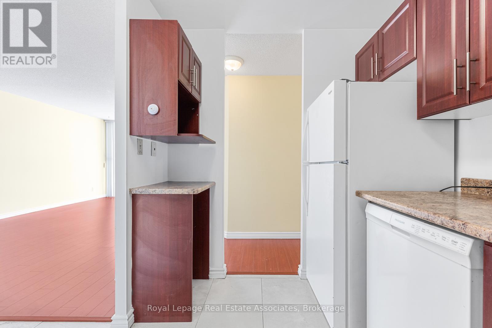 1515 - 35 Trailwood Drive, Mississauga, Ontario  L4Z 3L6 - Photo 13 - W12765484