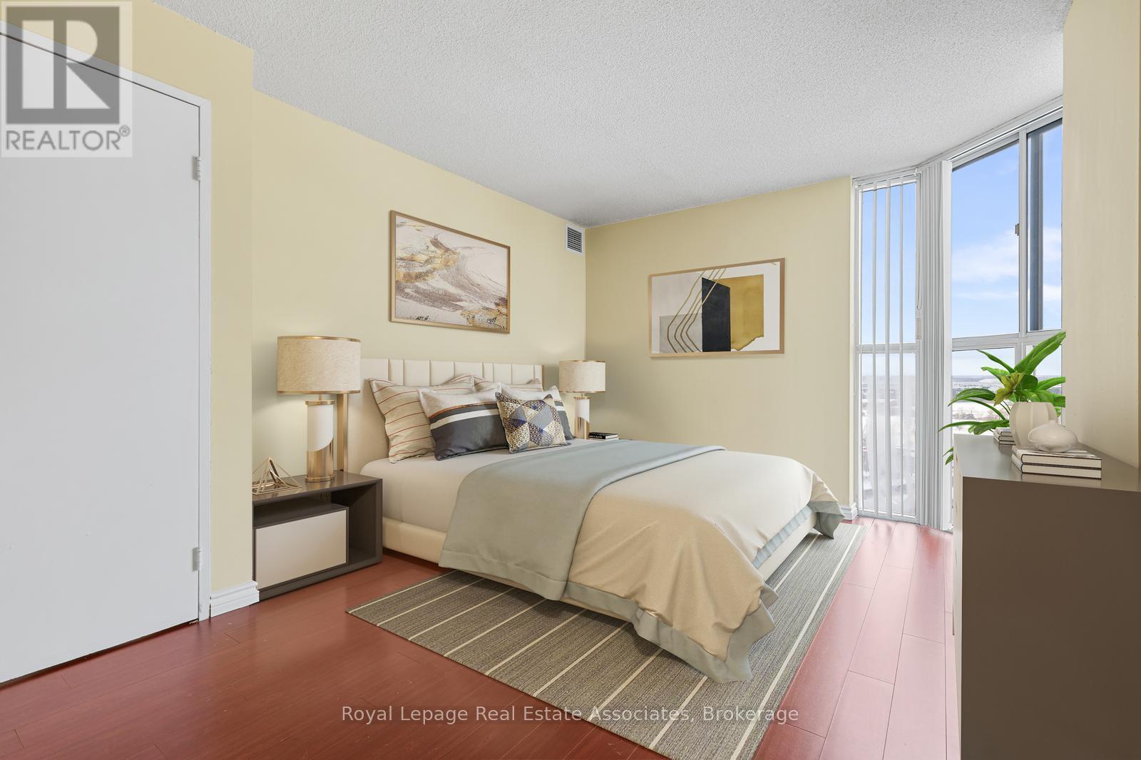 1515 - 35 Trailwood Drive, Mississauga, Ontario  L4Z 3L6 - Photo 15 - W12765484