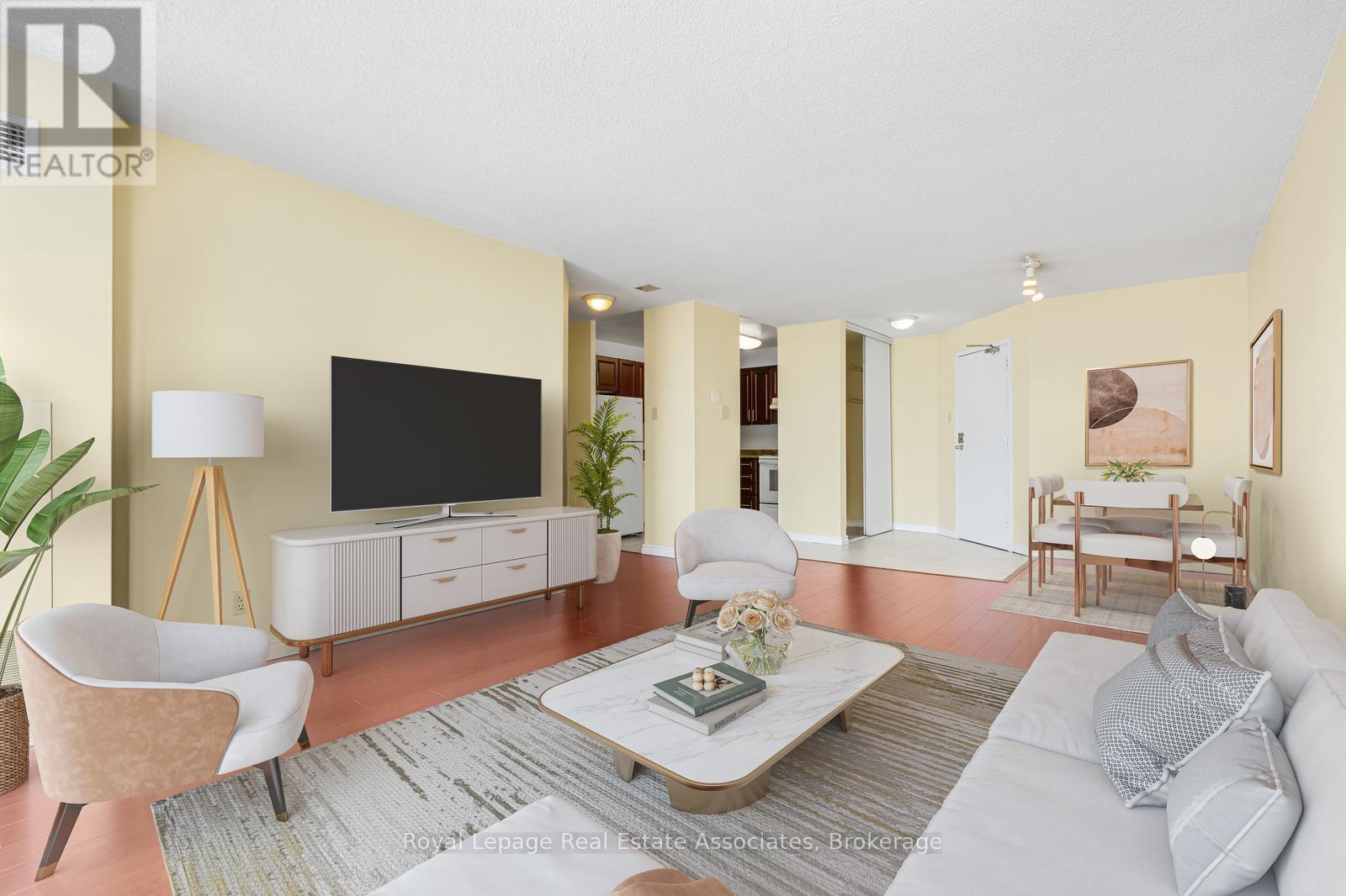 1515 - 35 Trailwood Drive, Mississauga, Ontario  L4Z 3L6 - Photo 2 - W12765484