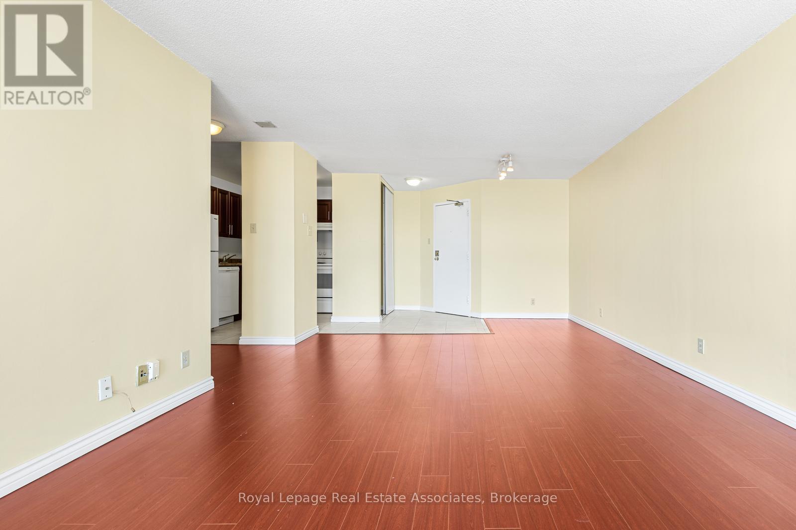 1515 - 35 Trailwood Drive, Mississauga, Ontario  L4Z 3L6 - Photo 8 - W12765484