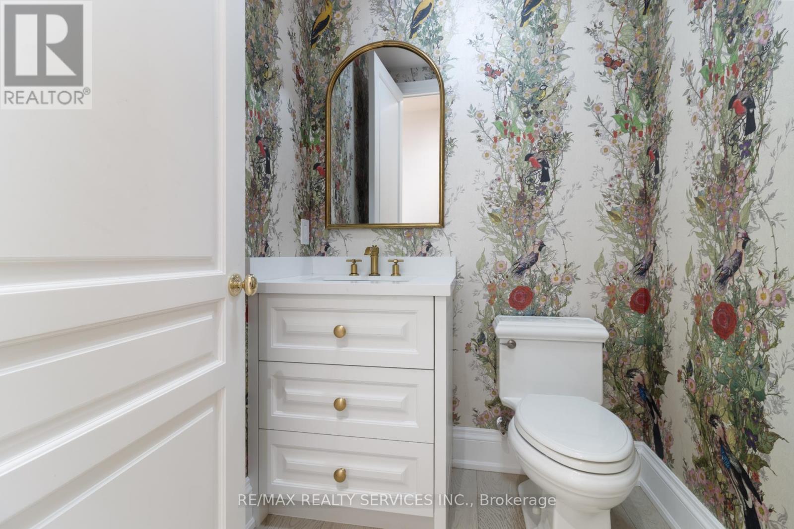 1003 - 111 Forsythe Street, Oakville, Ontario  L6K 3J9 - Photo 15 - W12765512