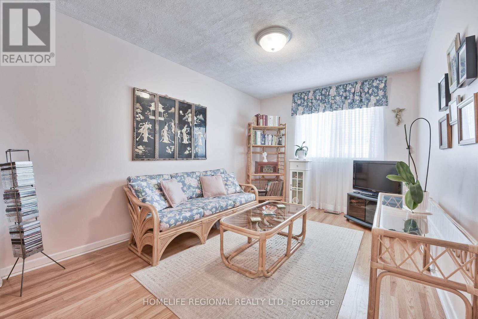 7190 Madiera Road, Mississauga, Ontario  L4T 3A8 - Photo 21 - W12765514