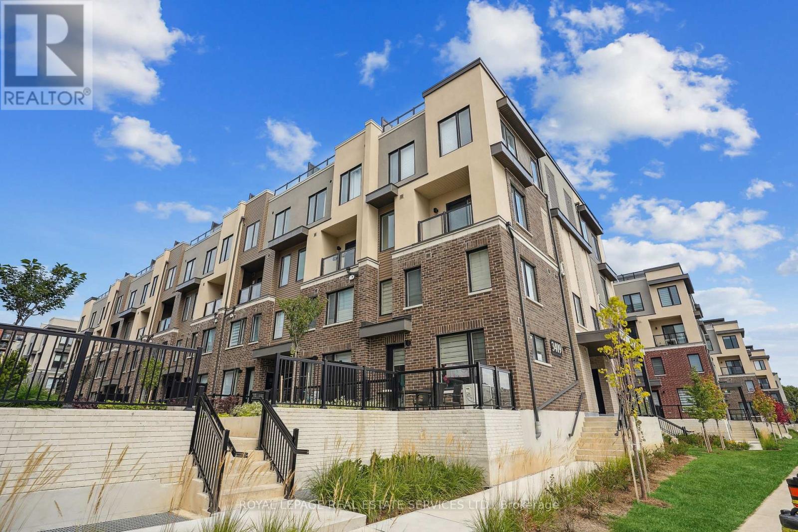 35 - 3409 Ridgeway Drive, Mississauga, Ontario  L5L 0B9 - Photo 2 - W12765592