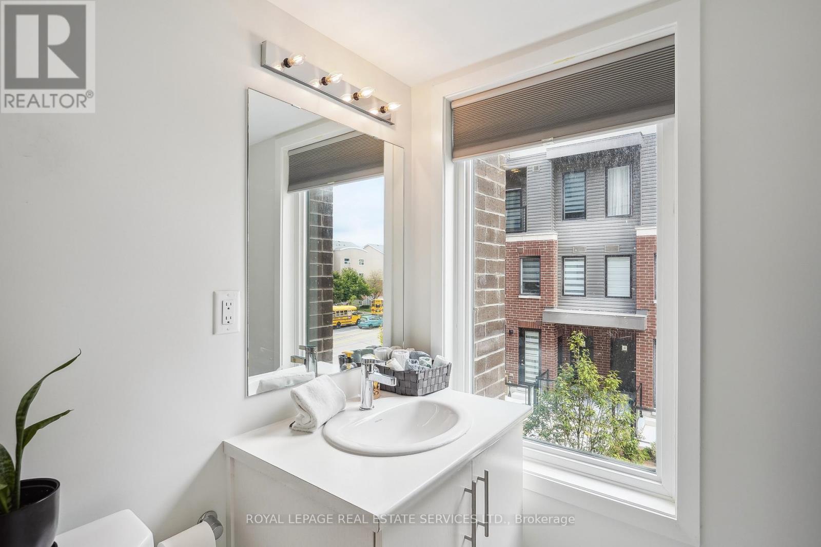 35 - 3409 Ridgeway Drive, Mississauga, Ontario  L5L 0B9 - Photo 21 - W12765592