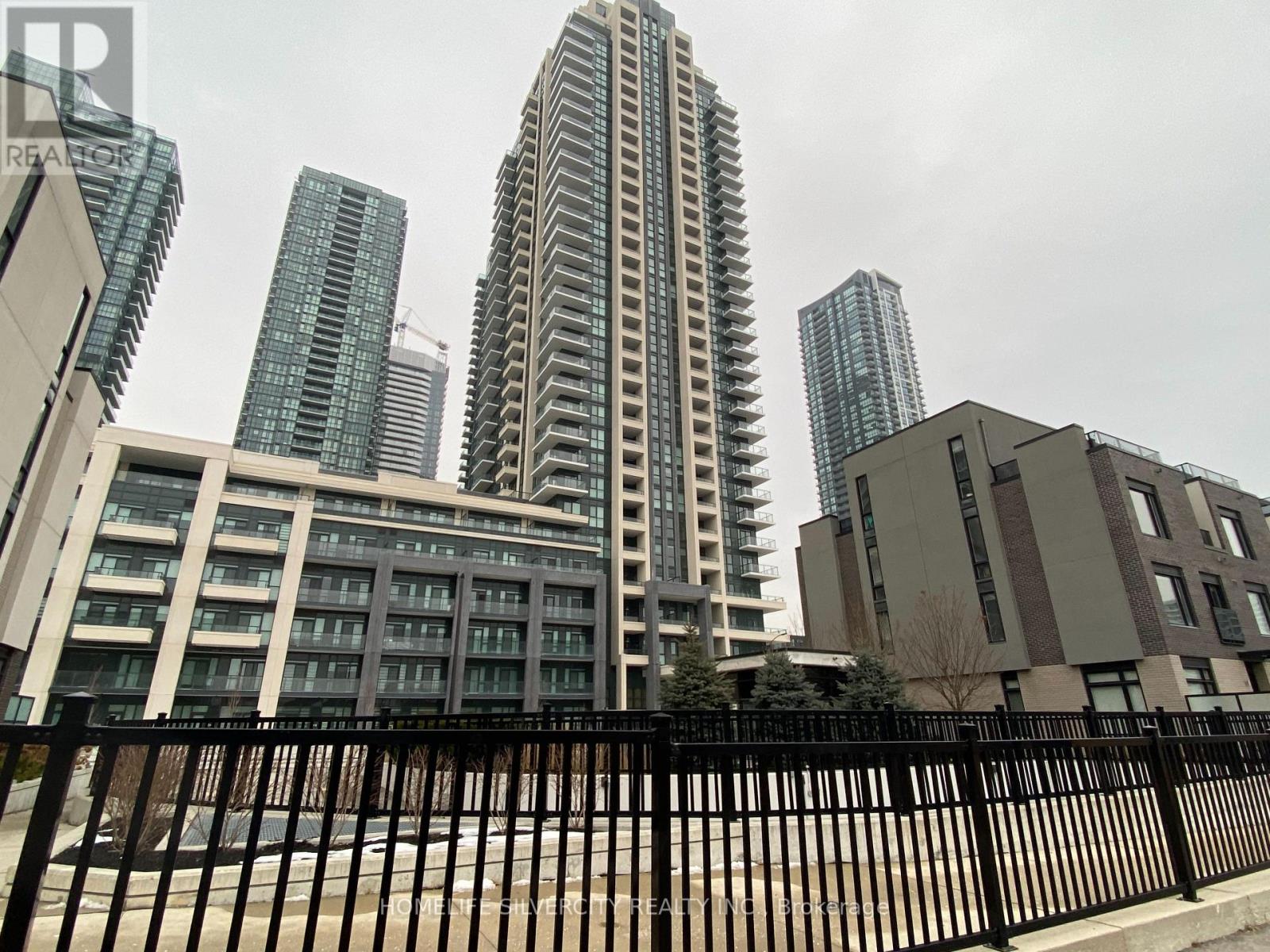 512 - 4055 PARKSIDE VILLAGE DRIVE, Mississauga, Ontario