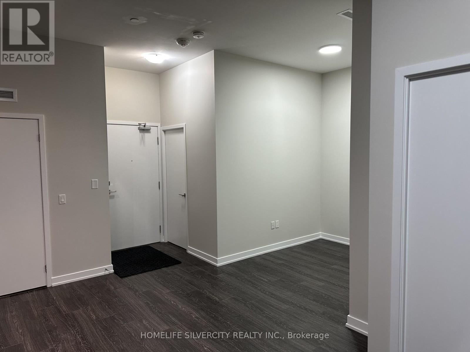 512 - 4055 Parkside Village Drive, Mississauga, Ontario  L5B 0K8 - Photo 10 - W12765596