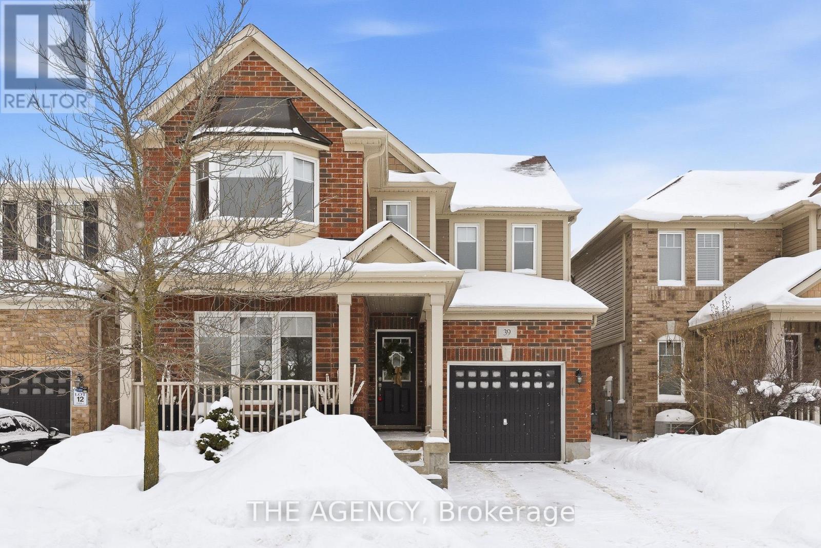 39 Dalton Drive, Cambridge, Ontario  N3C 0E7 - Photo 2 - X12765550