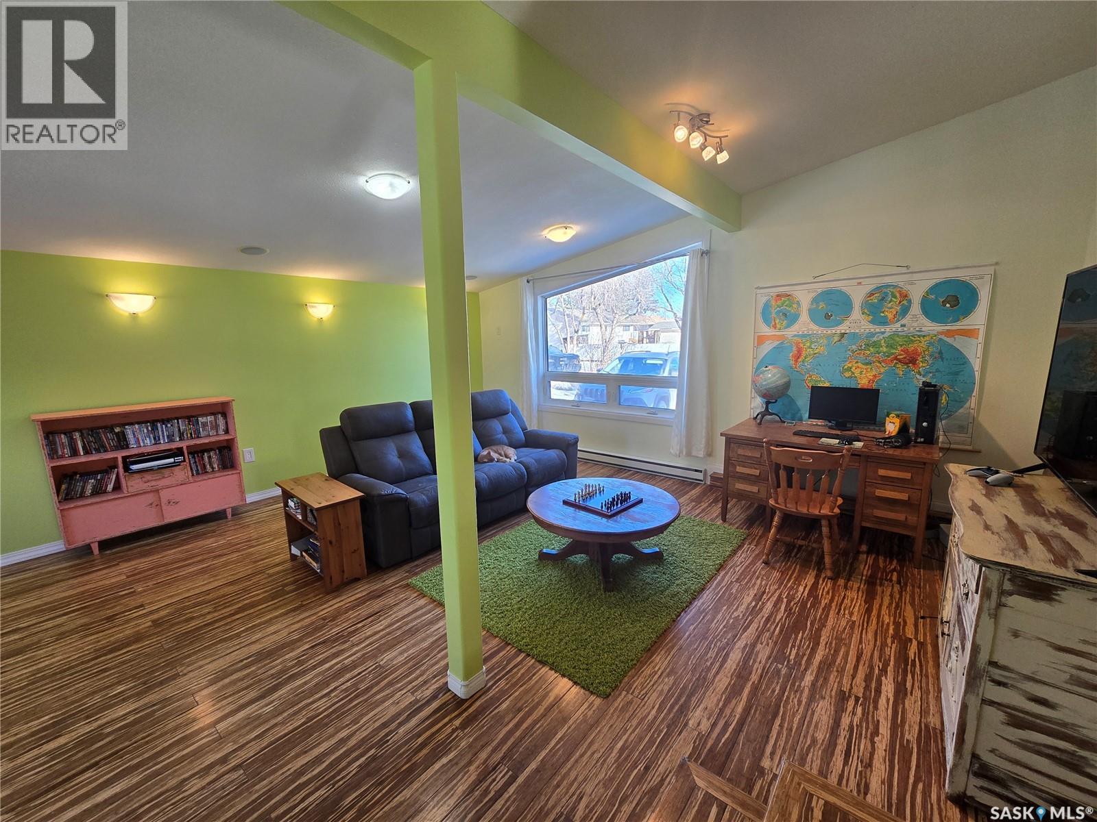 531 Scott Street, Weyburn, Saskatchewan  S4H 1T2 - Photo 12 - SK028065