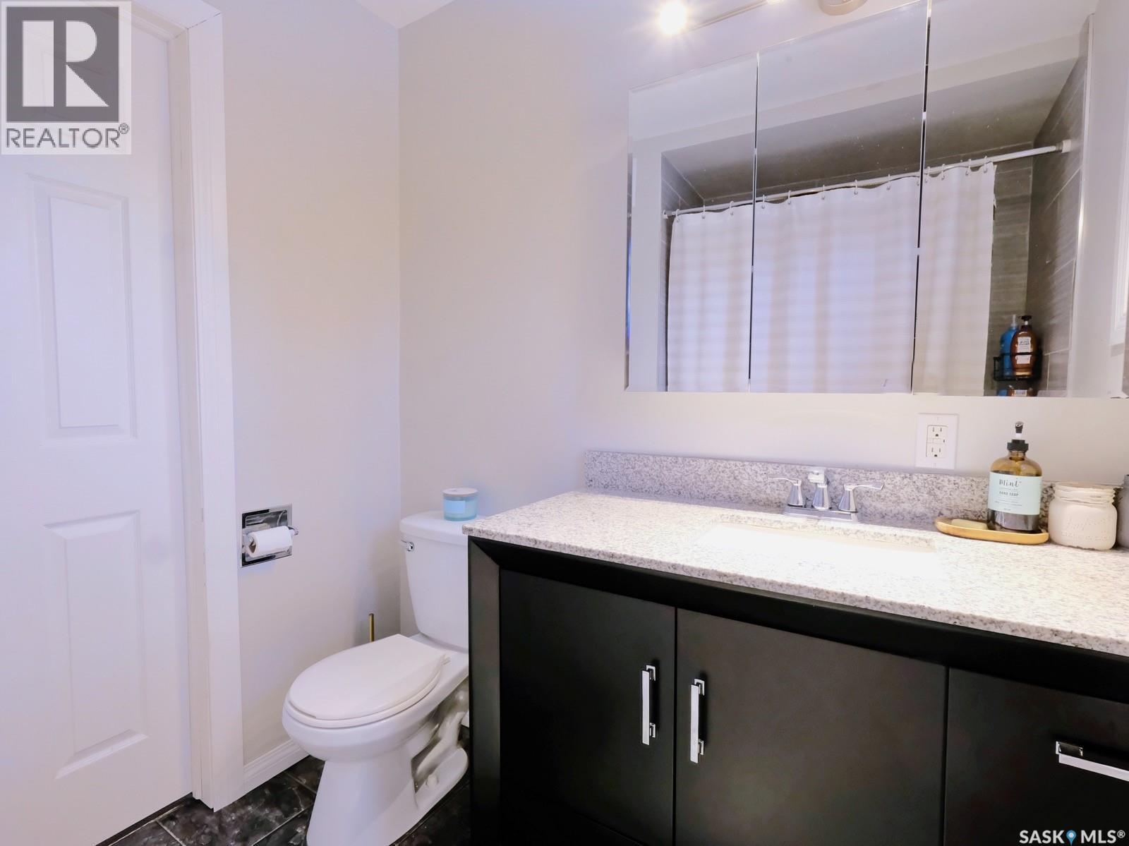 308 6th Avenue W, Rosetown, Saskatchewan  S0L 2V0 - Photo 22 - SK027954