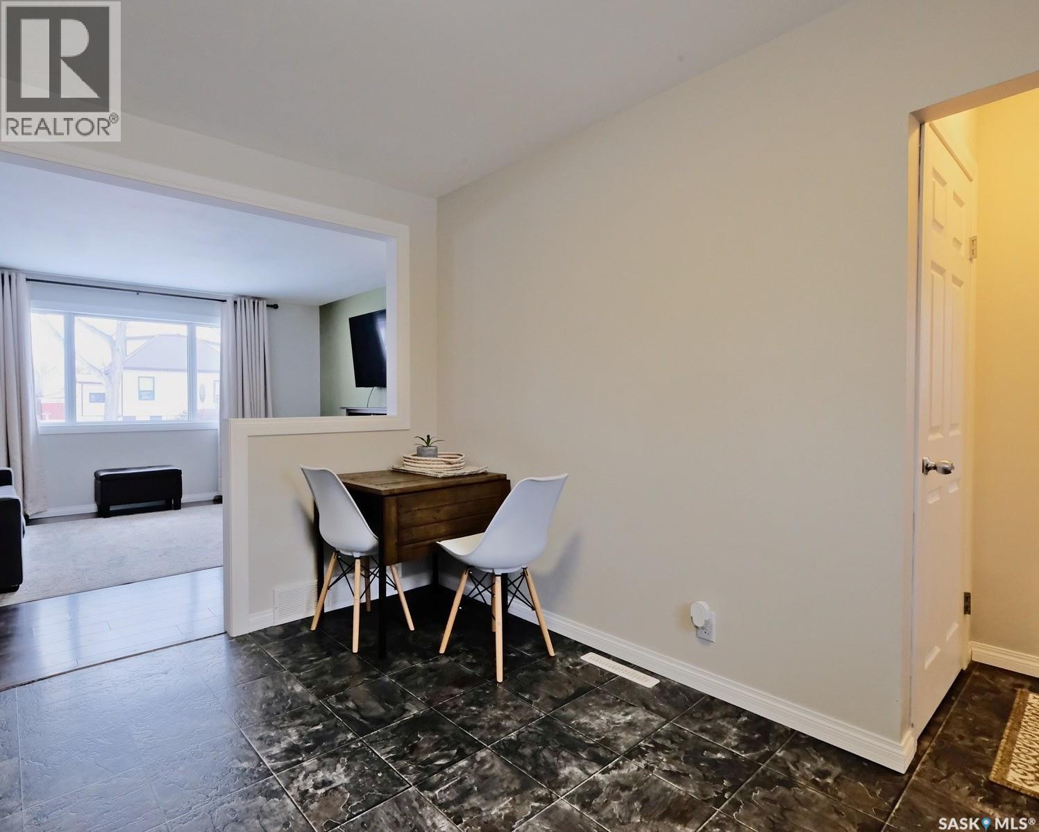 308 6th Avenue W, Rosetown, Saskatchewan  S0L 2V0 - Photo 32 - SK027954