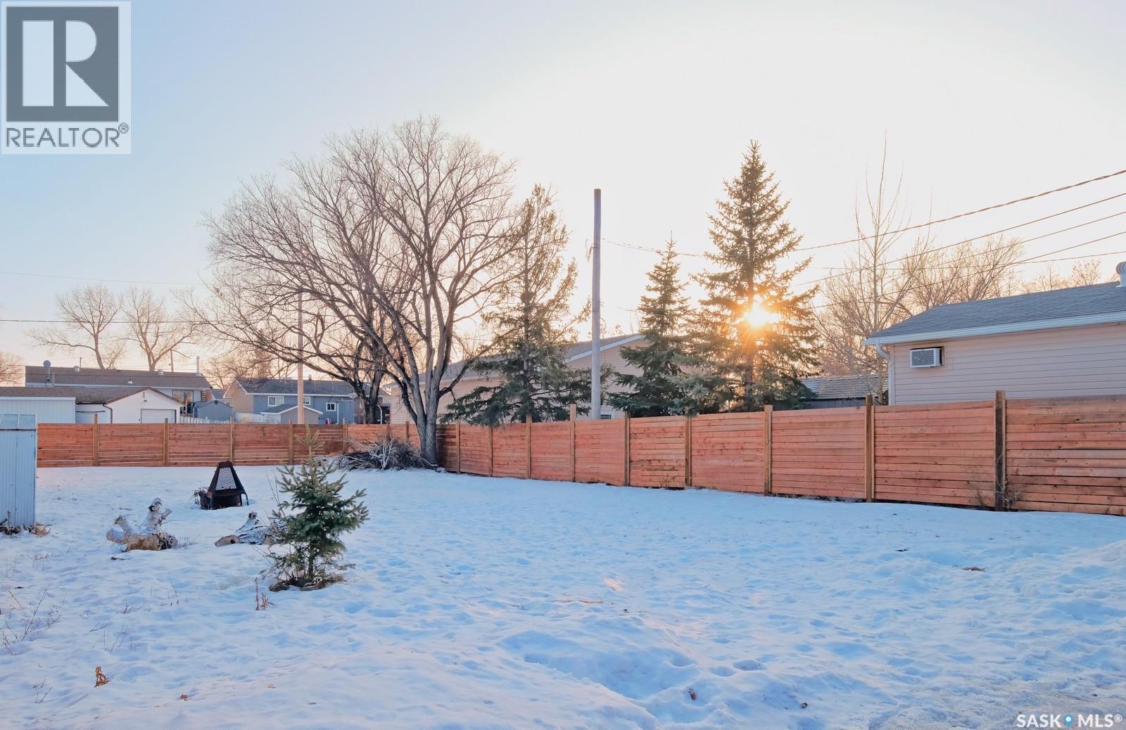 308 6th Avenue W, Rosetown, Saskatchewan  S0L 2V0 - Photo 39 - SK027954