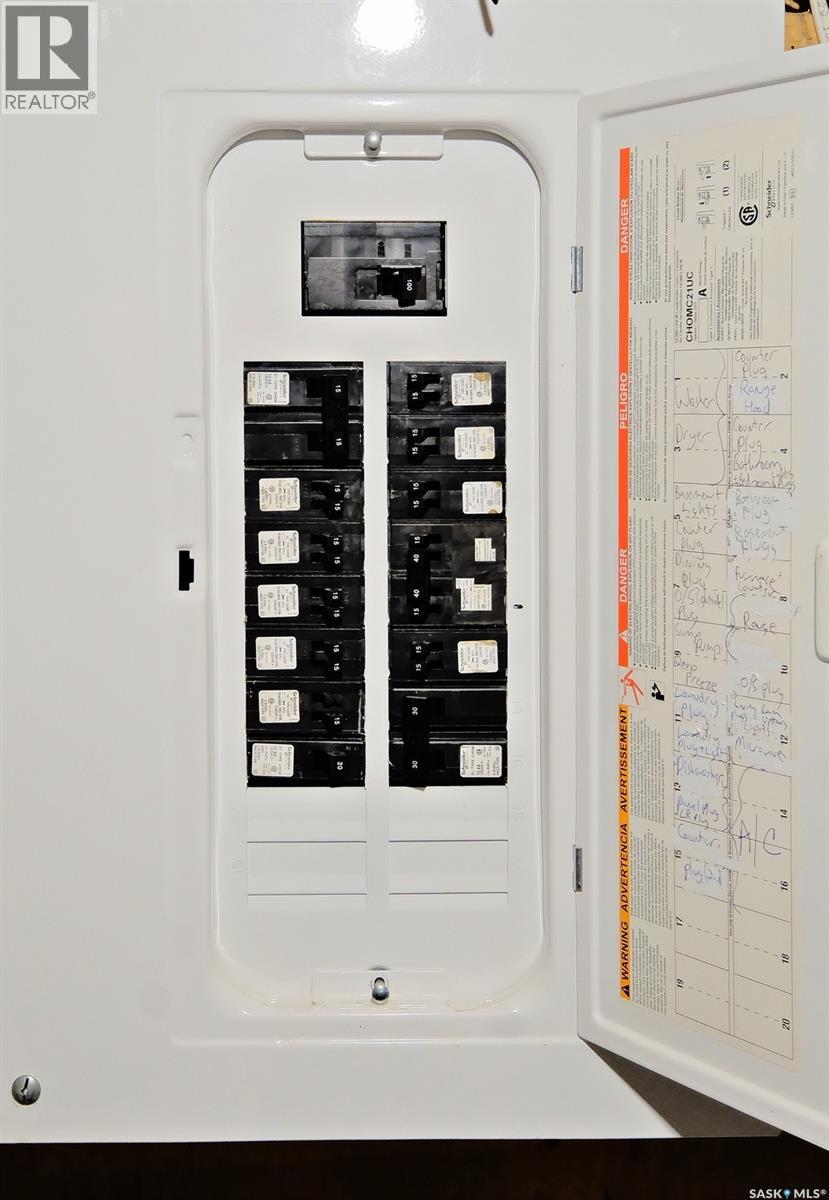 308 6th Avenue W, Rosetown, Saskatchewan  S0L 2V0 - Photo 48 - SK027954