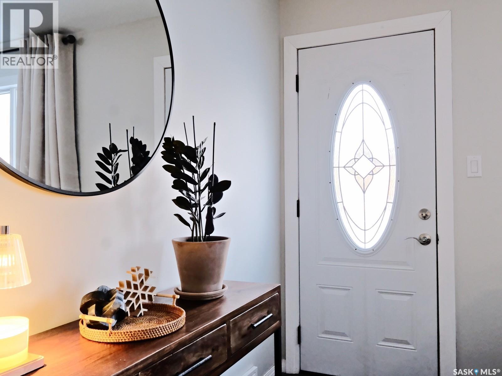 308 6th Avenue W, Rosetown, Saskatchewan  S0L 2V0 - Photo 5 - SK027954