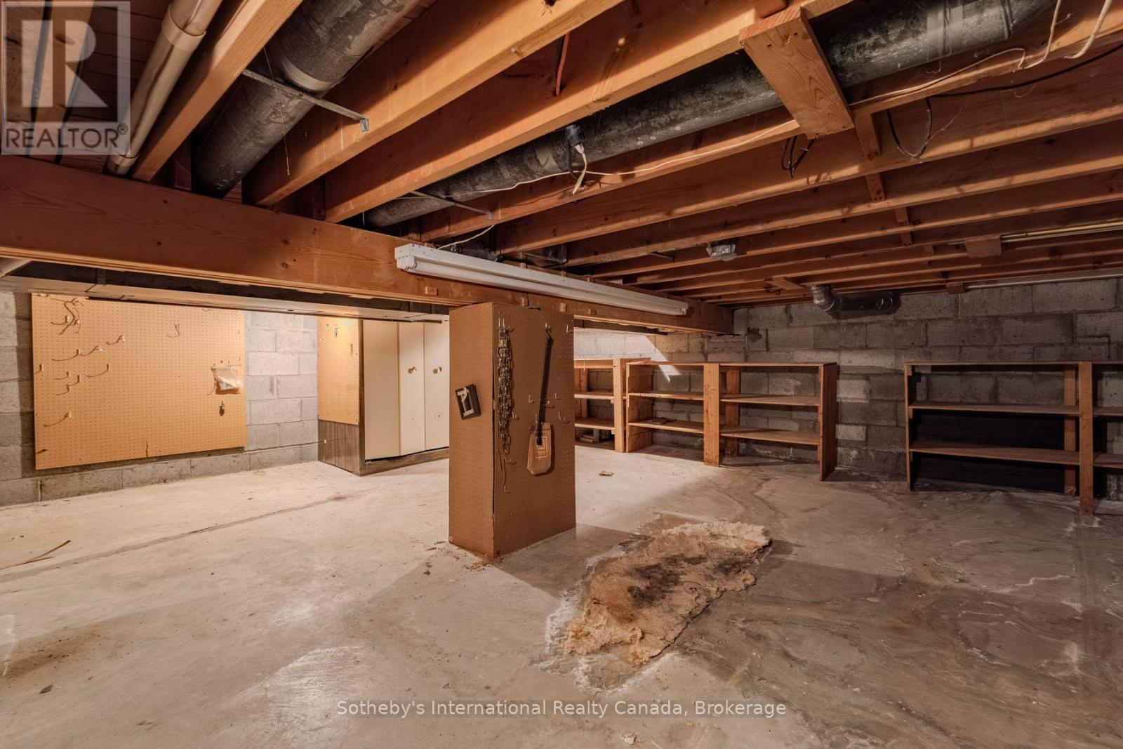 1128 Sylvania Drive, Mississauga (Applewood), Ontario  L4Y 2M1 - Photo 33 - W12765666