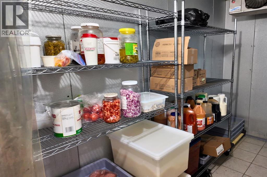 115, 45 Greenbriar Drive Nw, Calgary, Alberta  T3B 6N4 - Photo 24 - A2283959