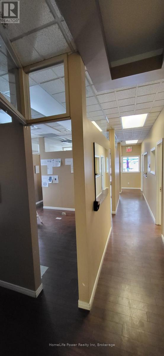 7 - 407 Gage Avenue, Kitchener, Ontario  N2M 5E1 - Photo 13 - X12765654