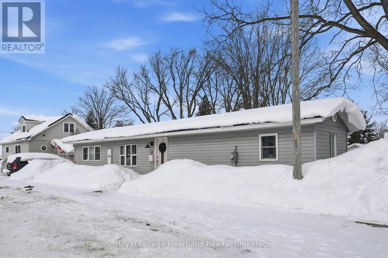 17 CLARKE STREET S, minto, Ontario