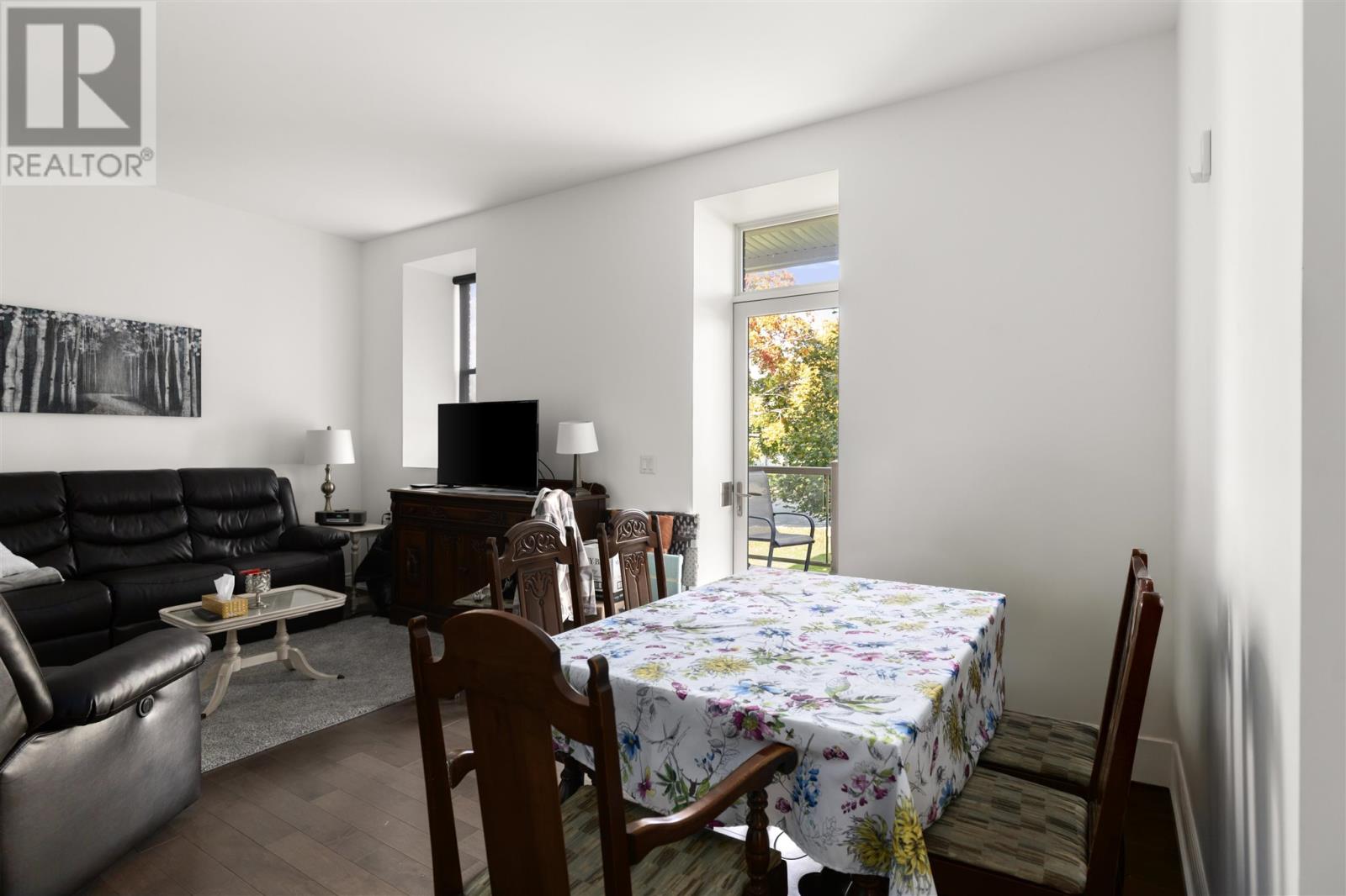 969 Queen St E # 203, Sault Ste. Marie, Ontario P6A 2C2 - Photo 6 - SM253110