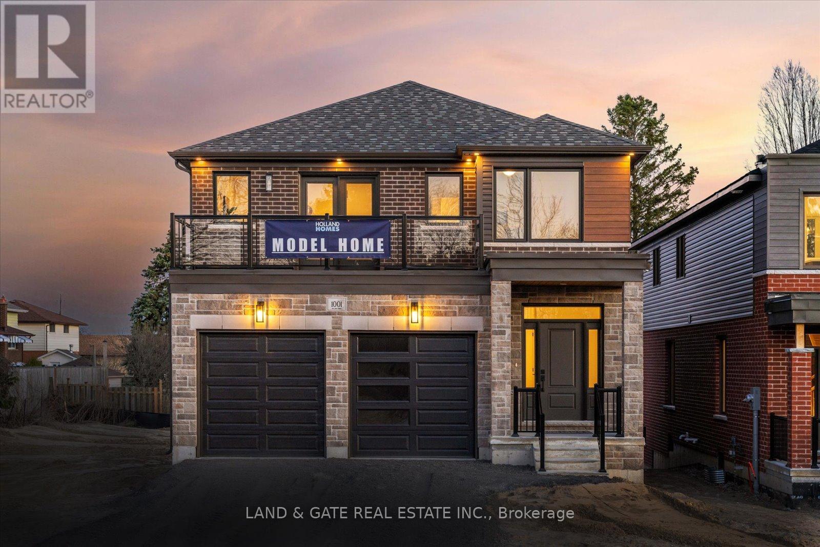 985 QUEENSDALE AVENUE, Oshawa, Ontario