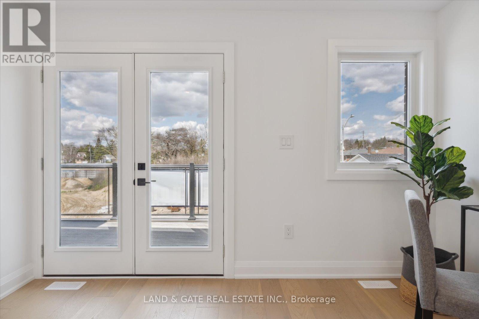 985 Queensdale Avenue, Oshawa (Donevan), Ontario  L1H 1H4 - Photo 47 - E12765652