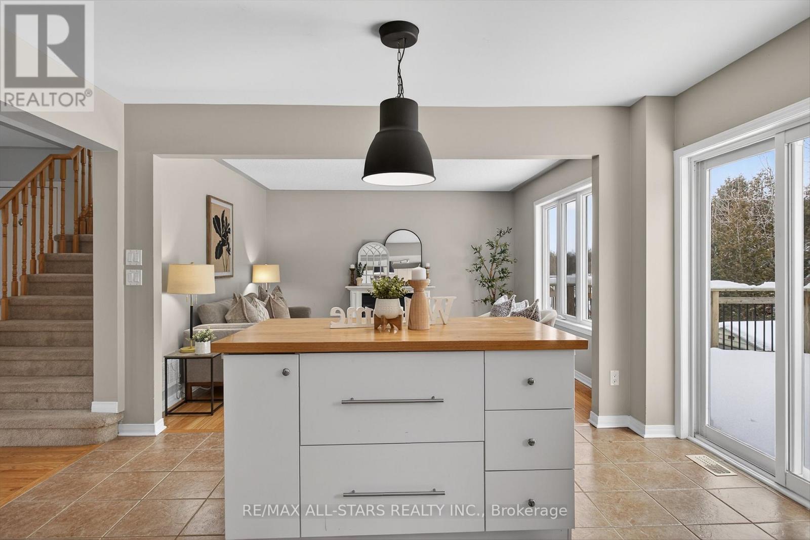 50 Cook Street, Kawartha Lakes (Lindsay), Ontario  K9V 0C6 - Photo 12 - X12765720