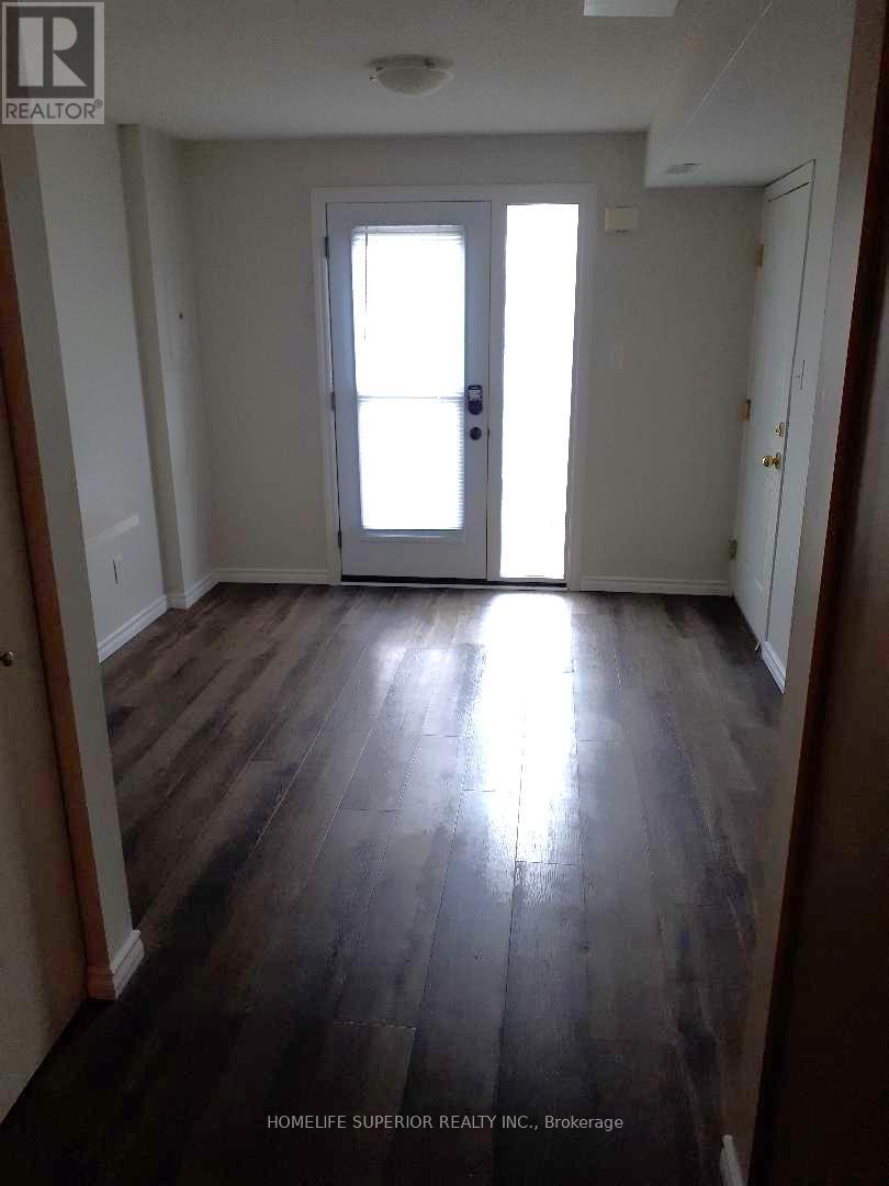 12c - 139 Brighton Street, Waterloo, Ontario  N2J 4Z5 - Photo 3 - X12765746