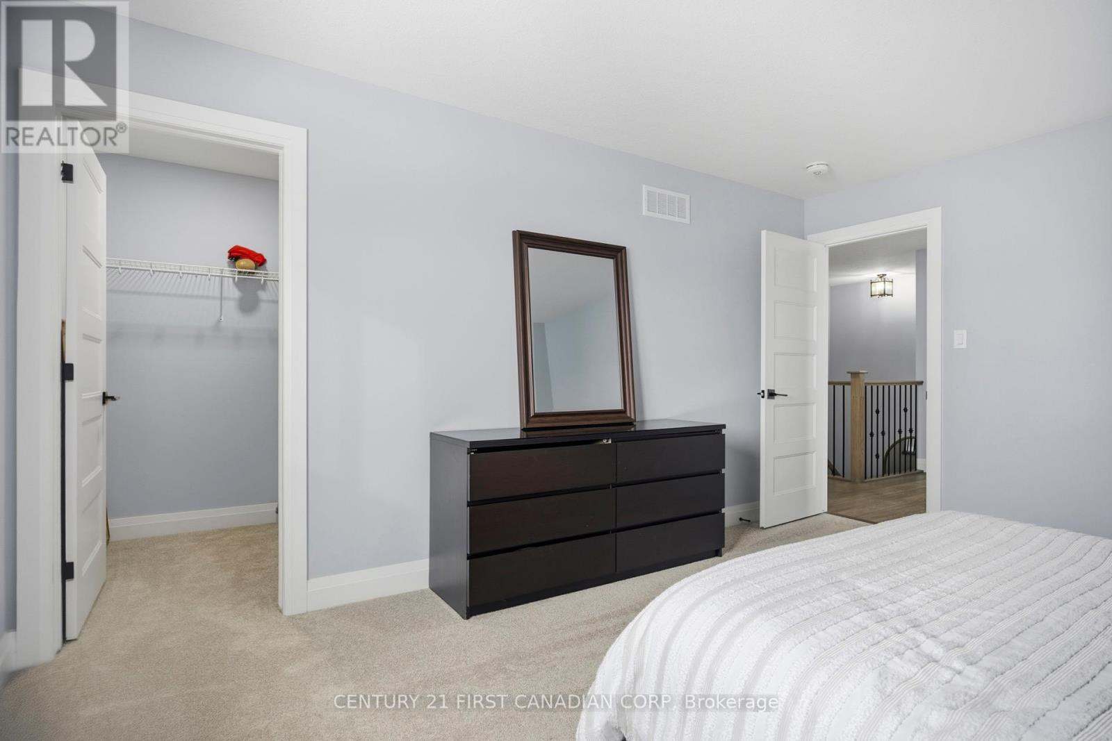 108 Watts Drive, Lucan Biddulph (Lucan), Ontario  N0M 2J0 - Photo 26 - X12765628