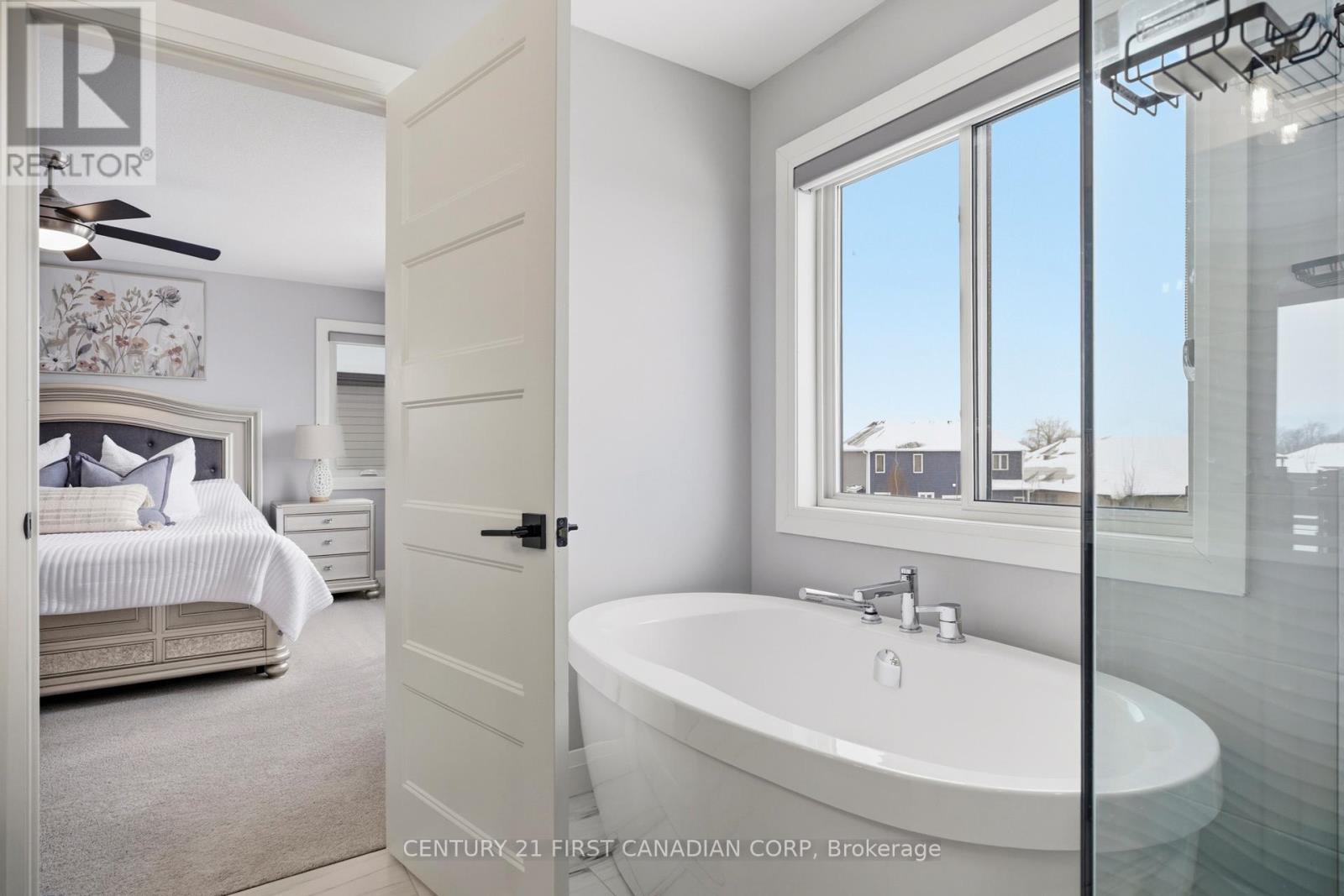 108 Watts Drive, Lucan Biddulph (Lucan), Ontario  N0M 2J0 - Photo 31 - X12765628